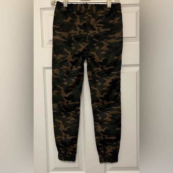 Swim Pants - Sun Protect Camouflage Water repellant material & mesh pockets - Picture 6 of 6